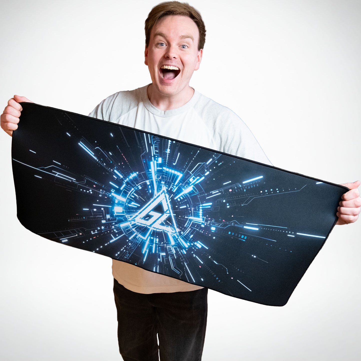 RobTheSir "Circuit Burst" XL Desk Mat (OBS: FORHÅNDSSALG MED SIGNATUR)