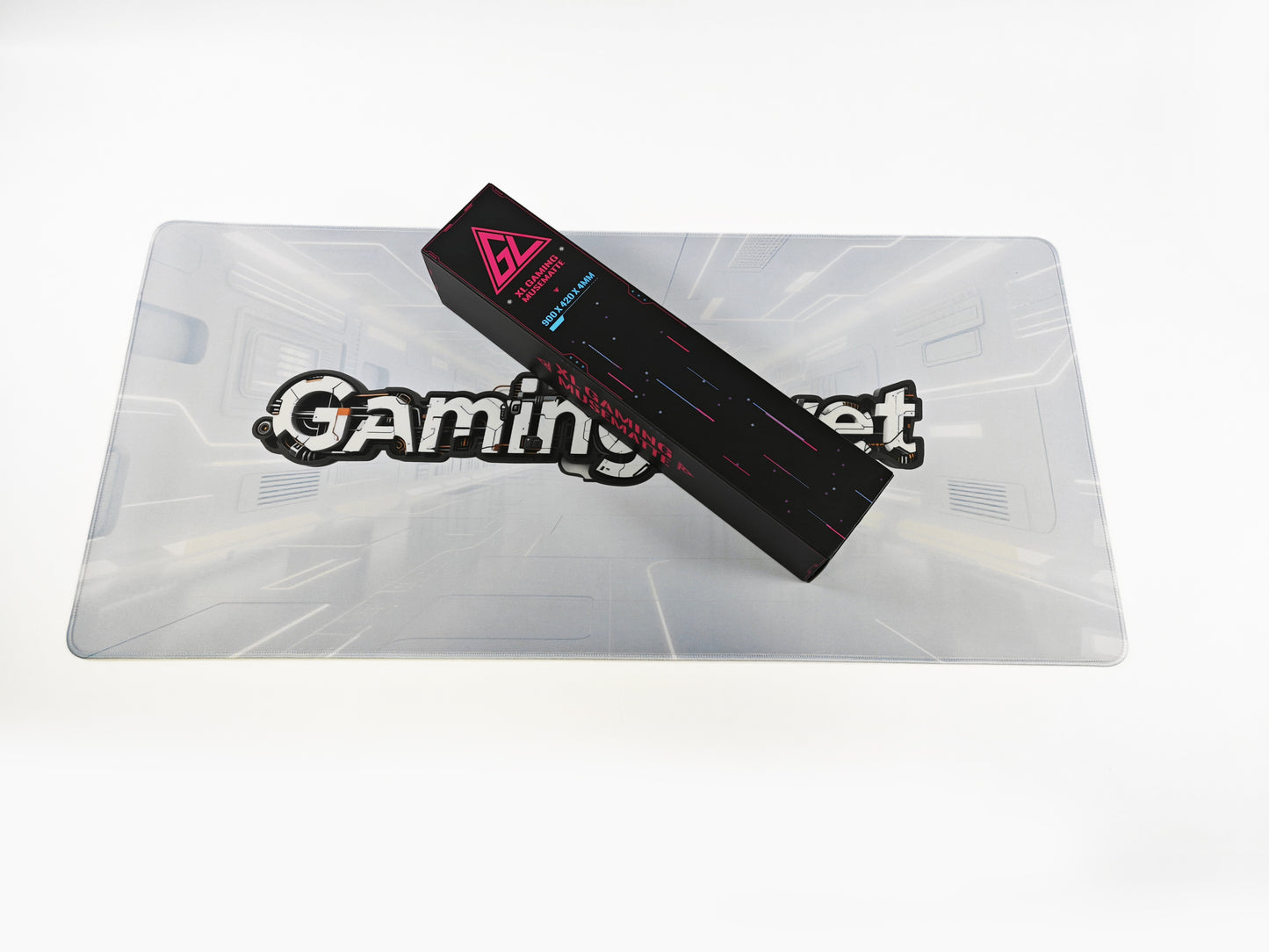 RobTheSir "White Schematic" XL Musematte